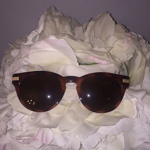 Cole hann sunglasses